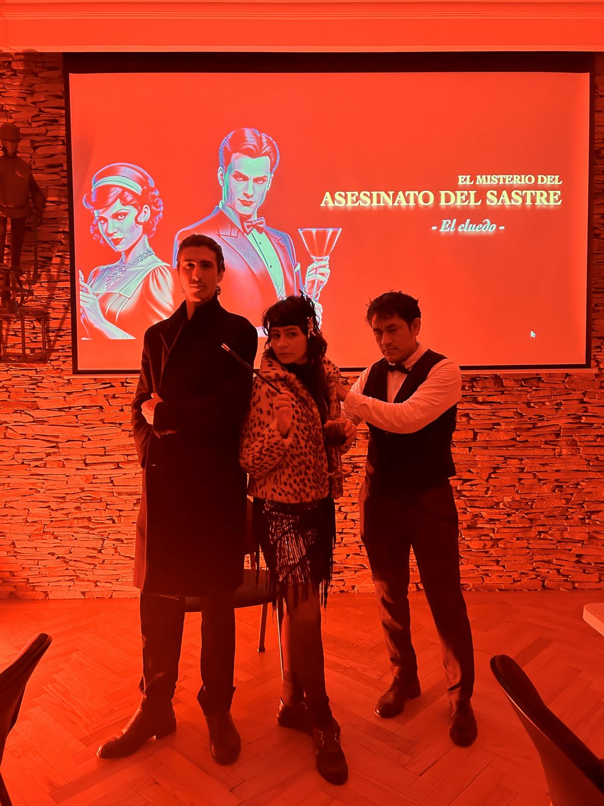 Los actores presentan el caso